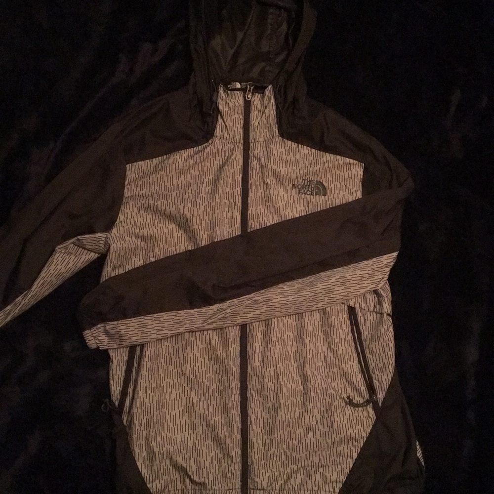 North Face Jacket. Size Small. Great Condition